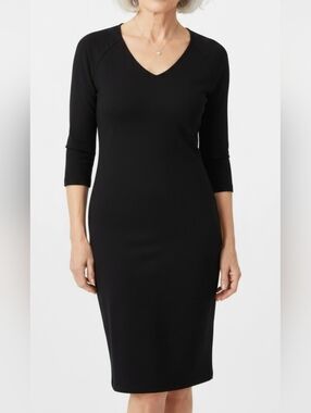 H&M Black Knit 3/4 Sleeve Pull Over Body Con Fit Faux Eye & Hook Back Dress Sz M